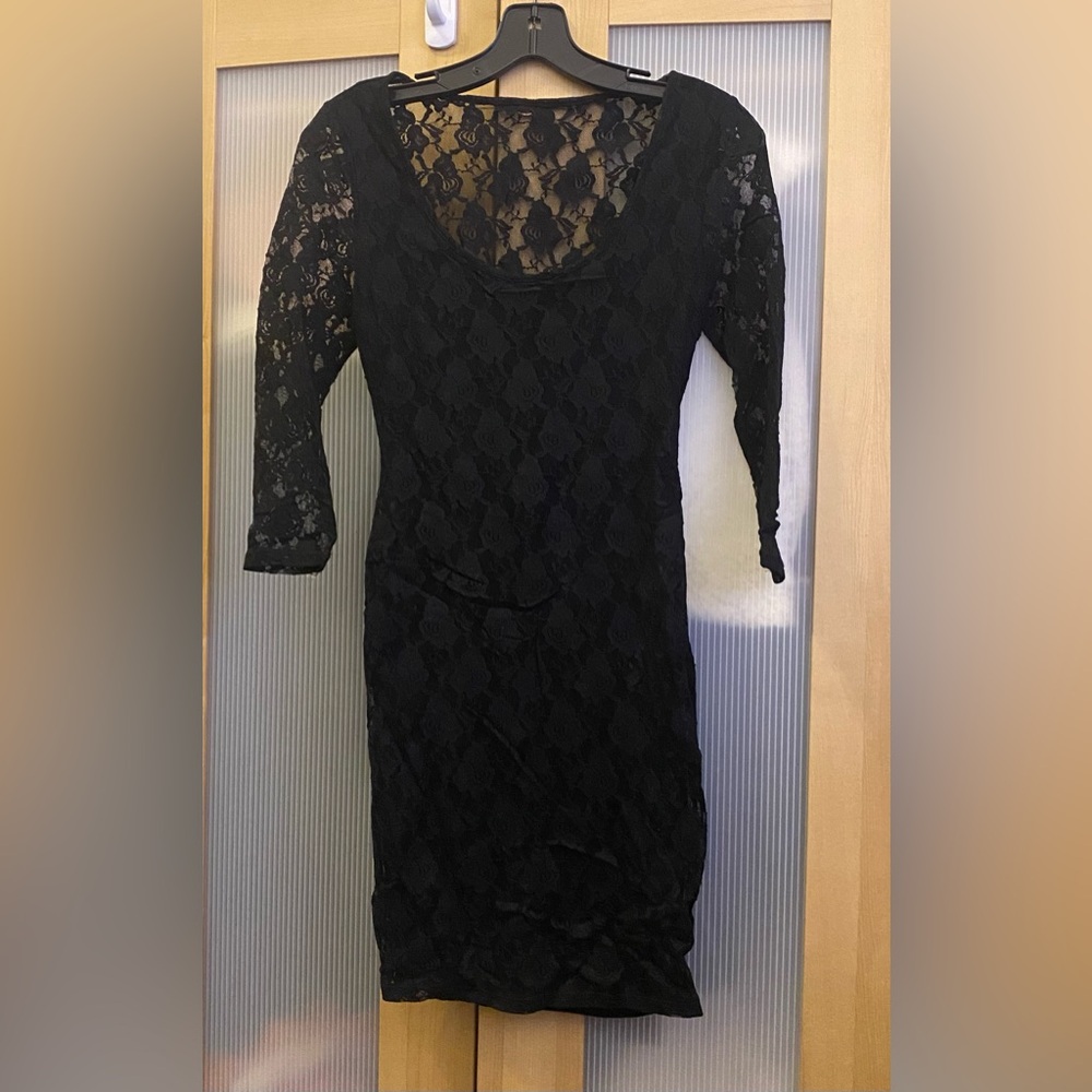 Guess black lace bodycon dress Size XS